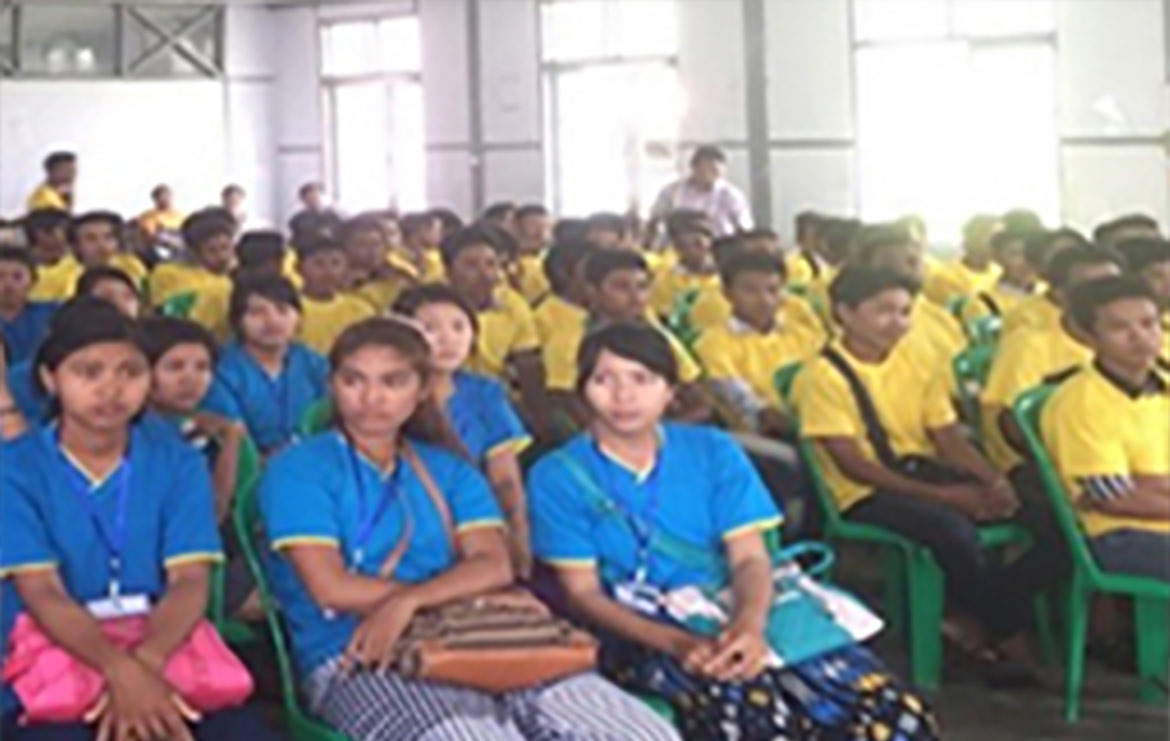 อบรมพนักงานแรงงาน