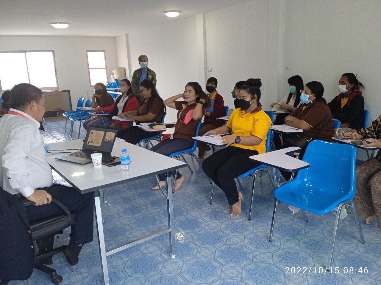 รับสมัครงาน